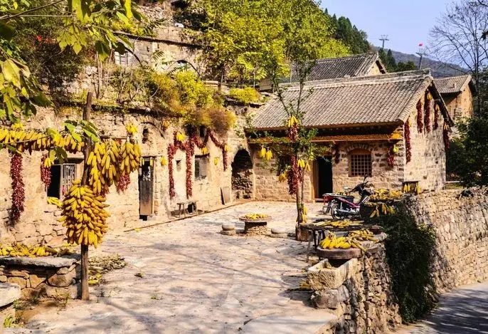 塔爾坡古村