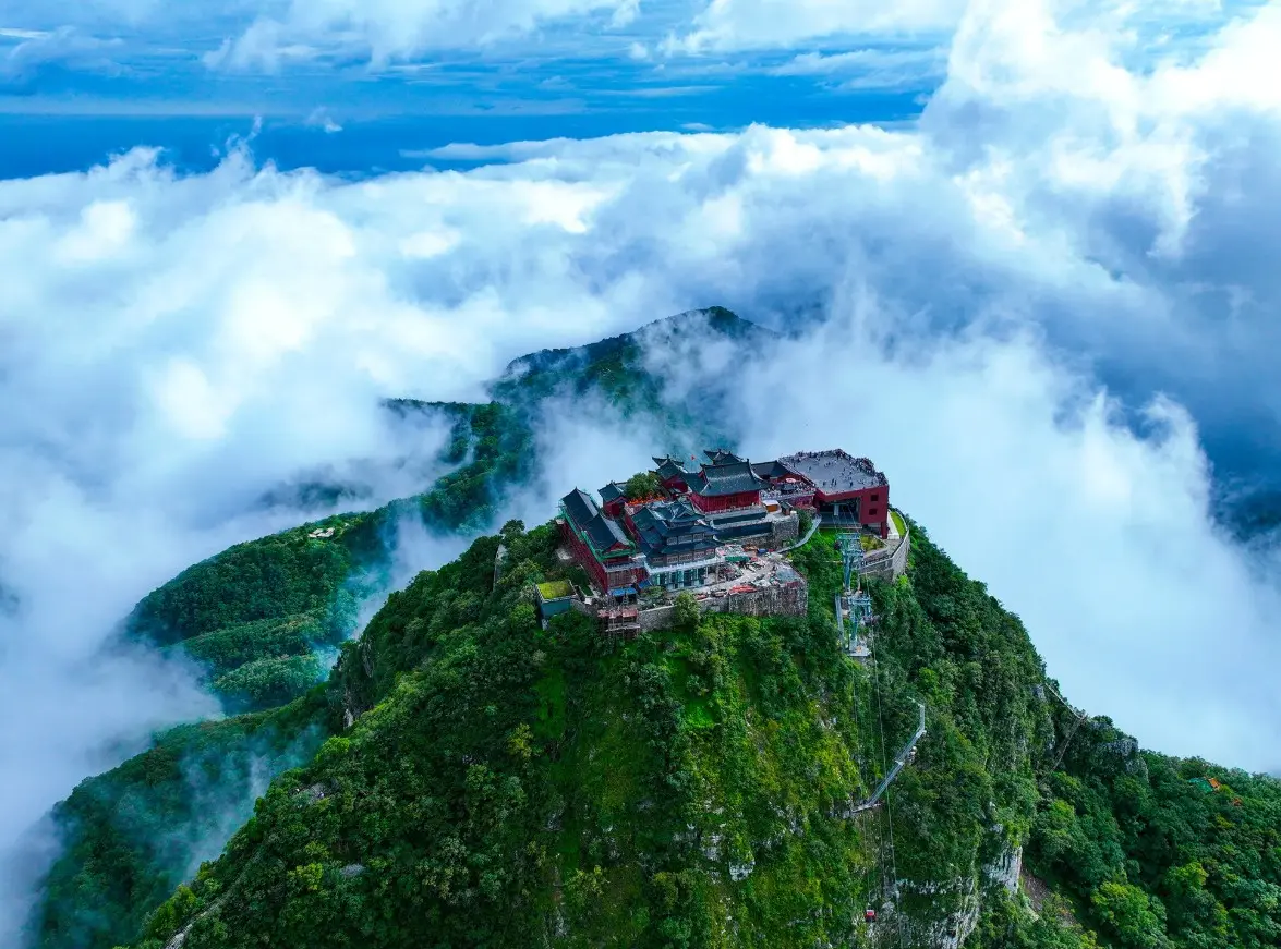 茱萸峰