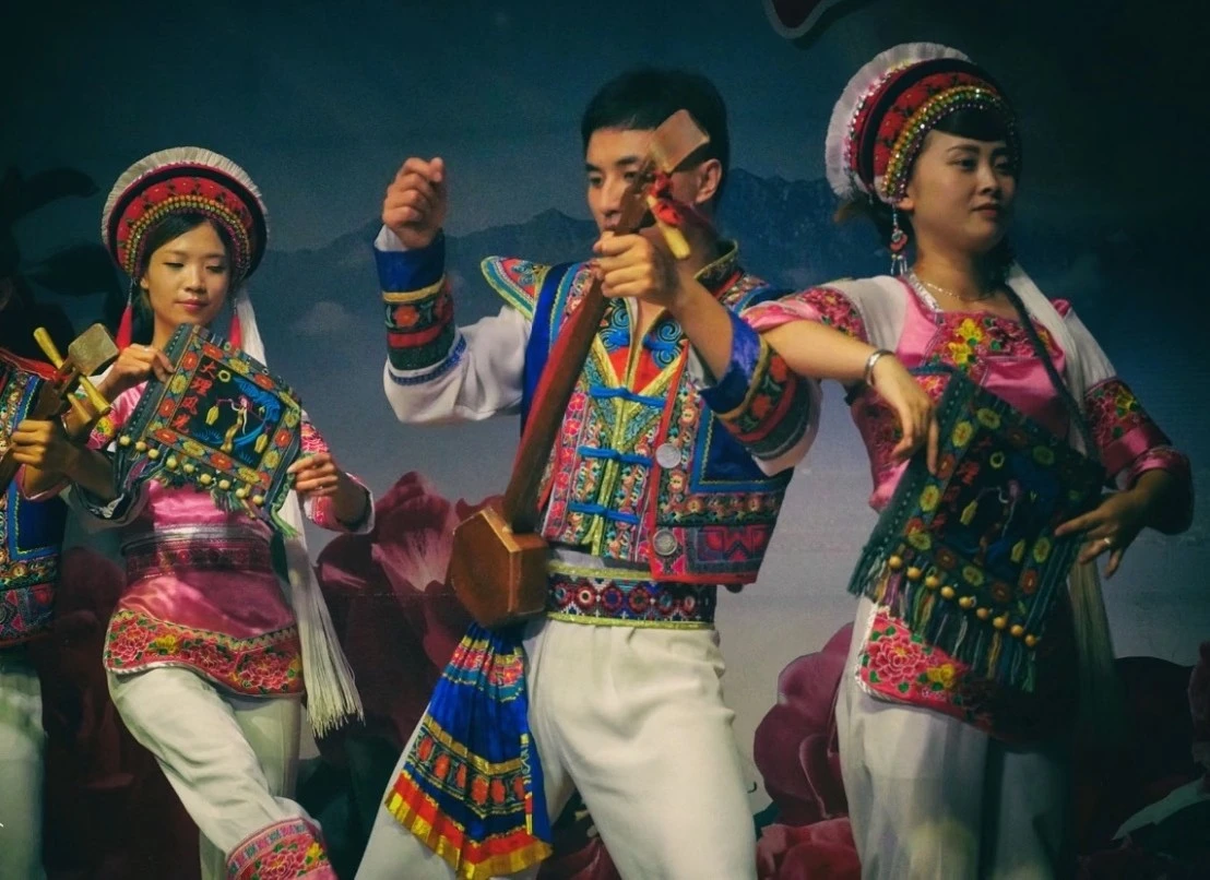 白族民居-三道茶+白族樂器表演