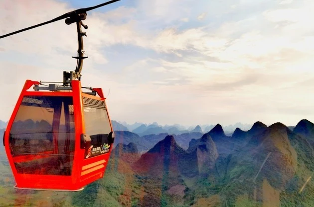 如意峰(★纜車上下+玻璃棧道鞋套)