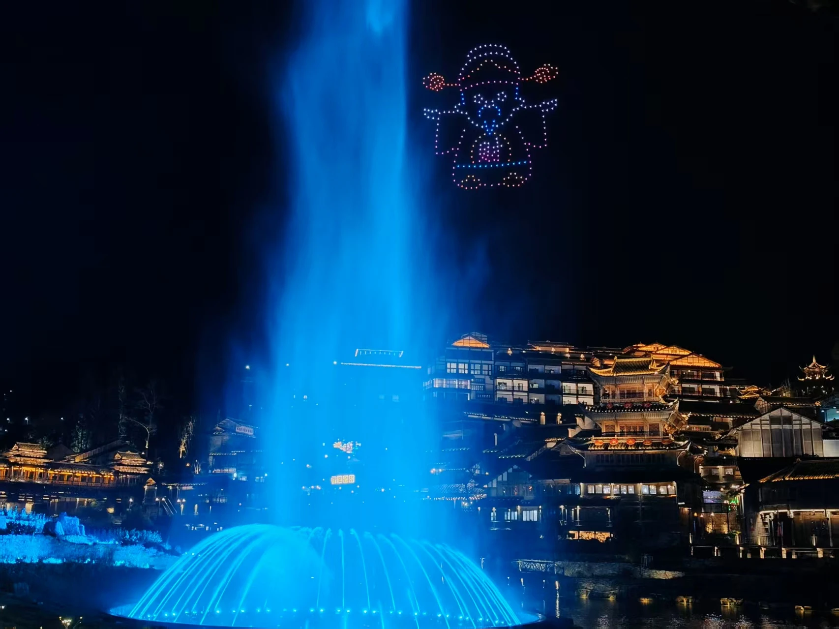 烏江寨無人機+噴泉表演