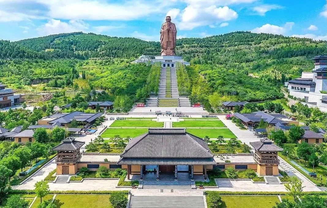 尼山聖境(含電瓶車)：金聲玉振演出+孔子大學堂+手讀論語