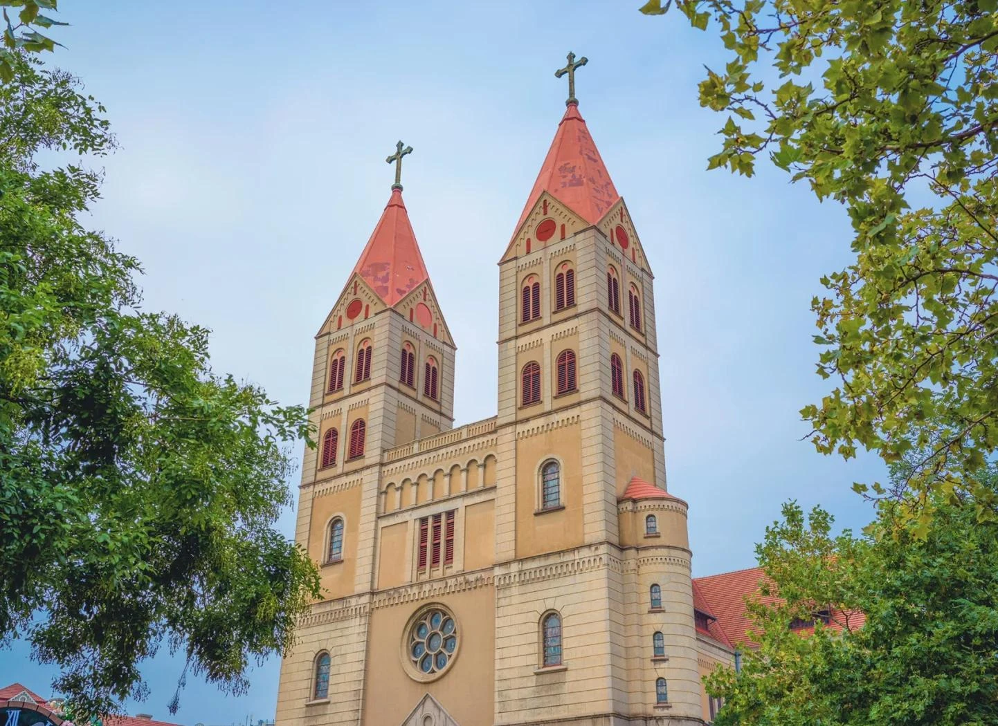 青島天主堂(外觀)