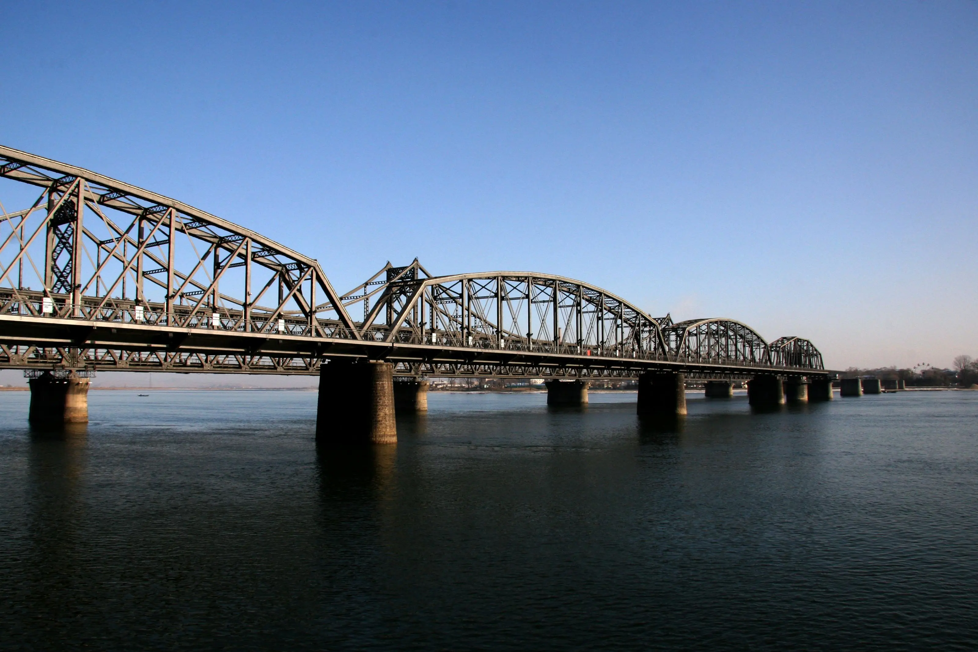 鴨綠江斷橋