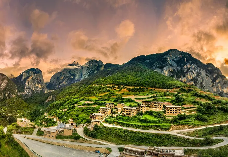 巴拉村