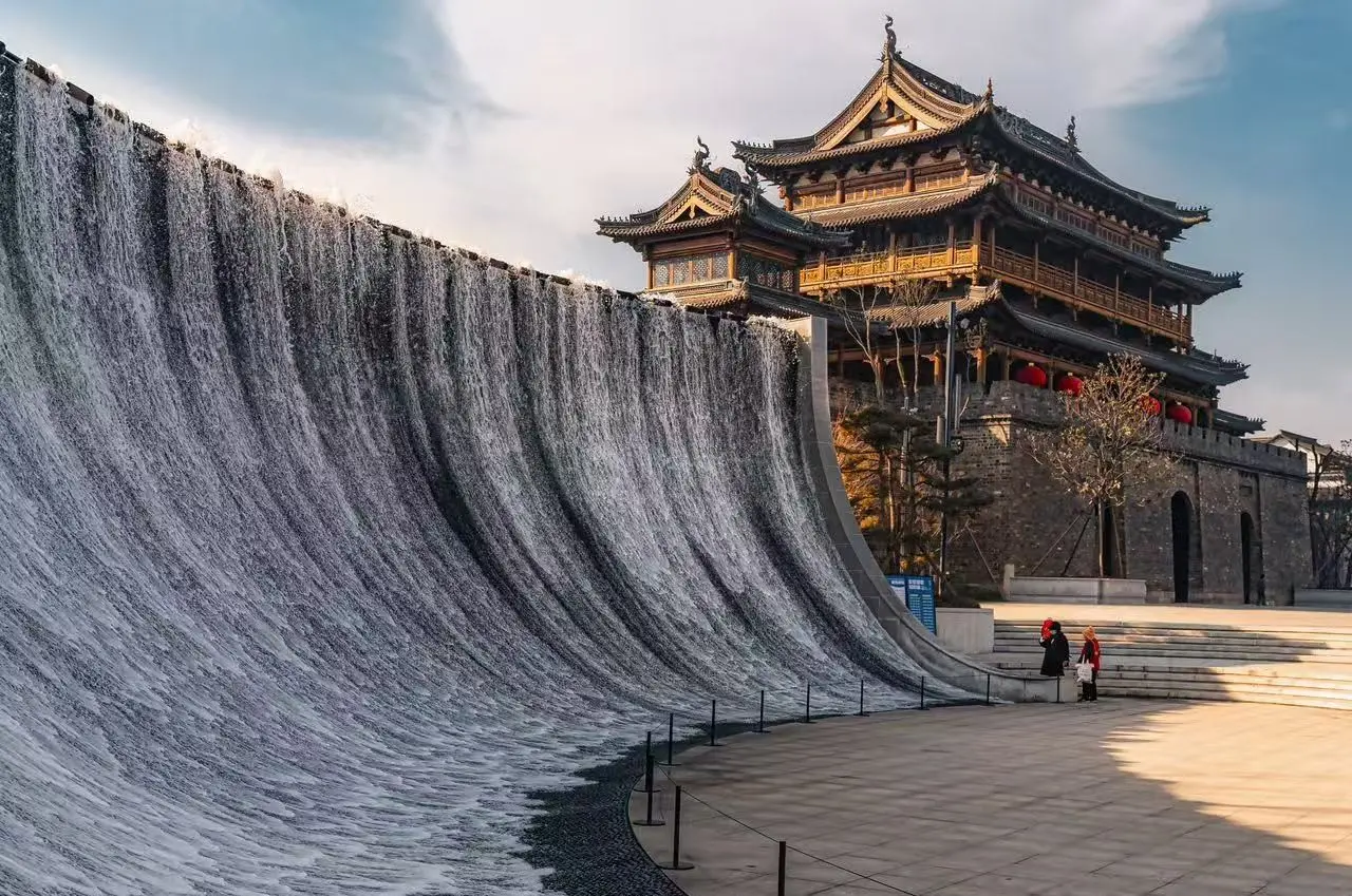 潮牆