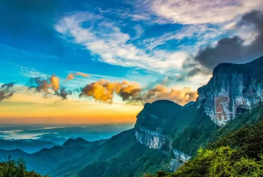 金佛山