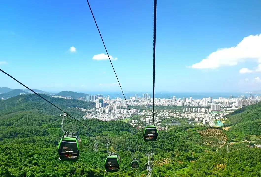 鳳凰嶺海誓山盟景區-纜車