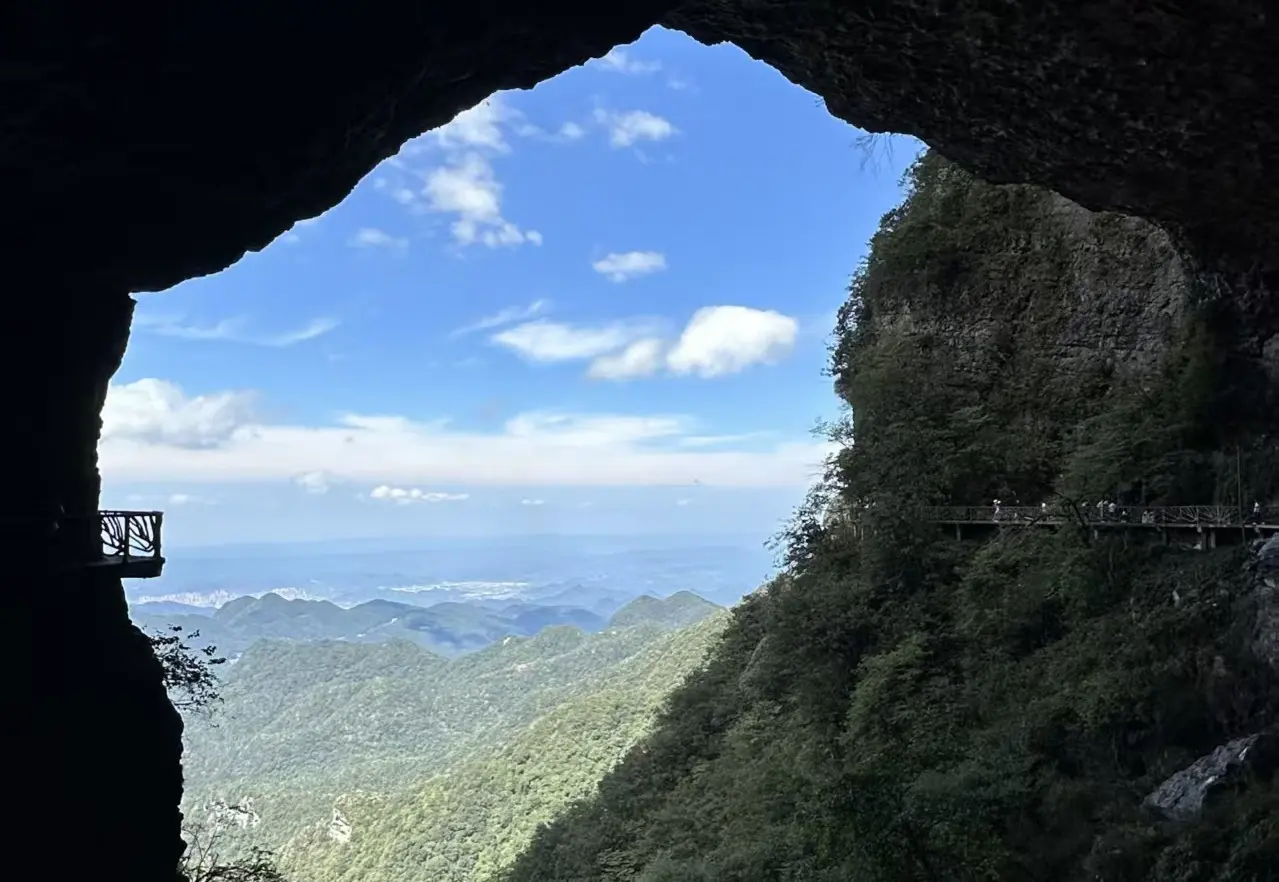 金佛山-古佛洞