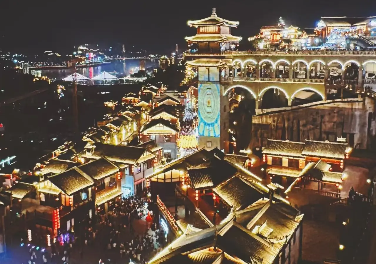 天生城夜景